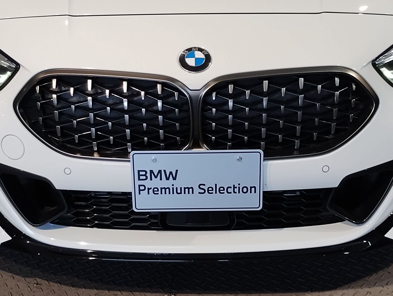 F4* **35i xDrive **** ***** B48 2.0i