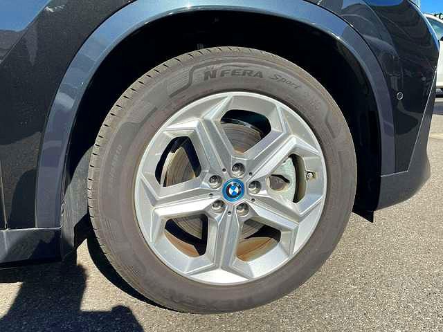 U11 iX1 xDrive30
