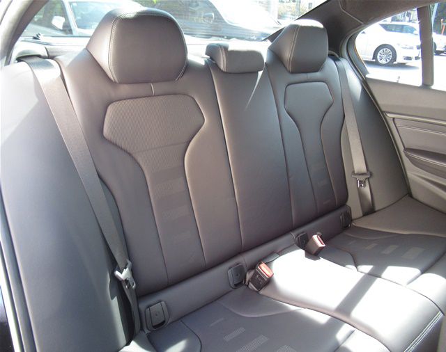 M3 LIMOUSINE RHD