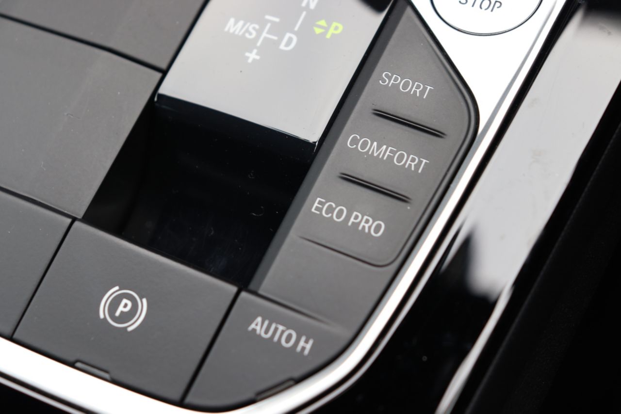 F4* **35i xDrive **** ***** B48 2.0i