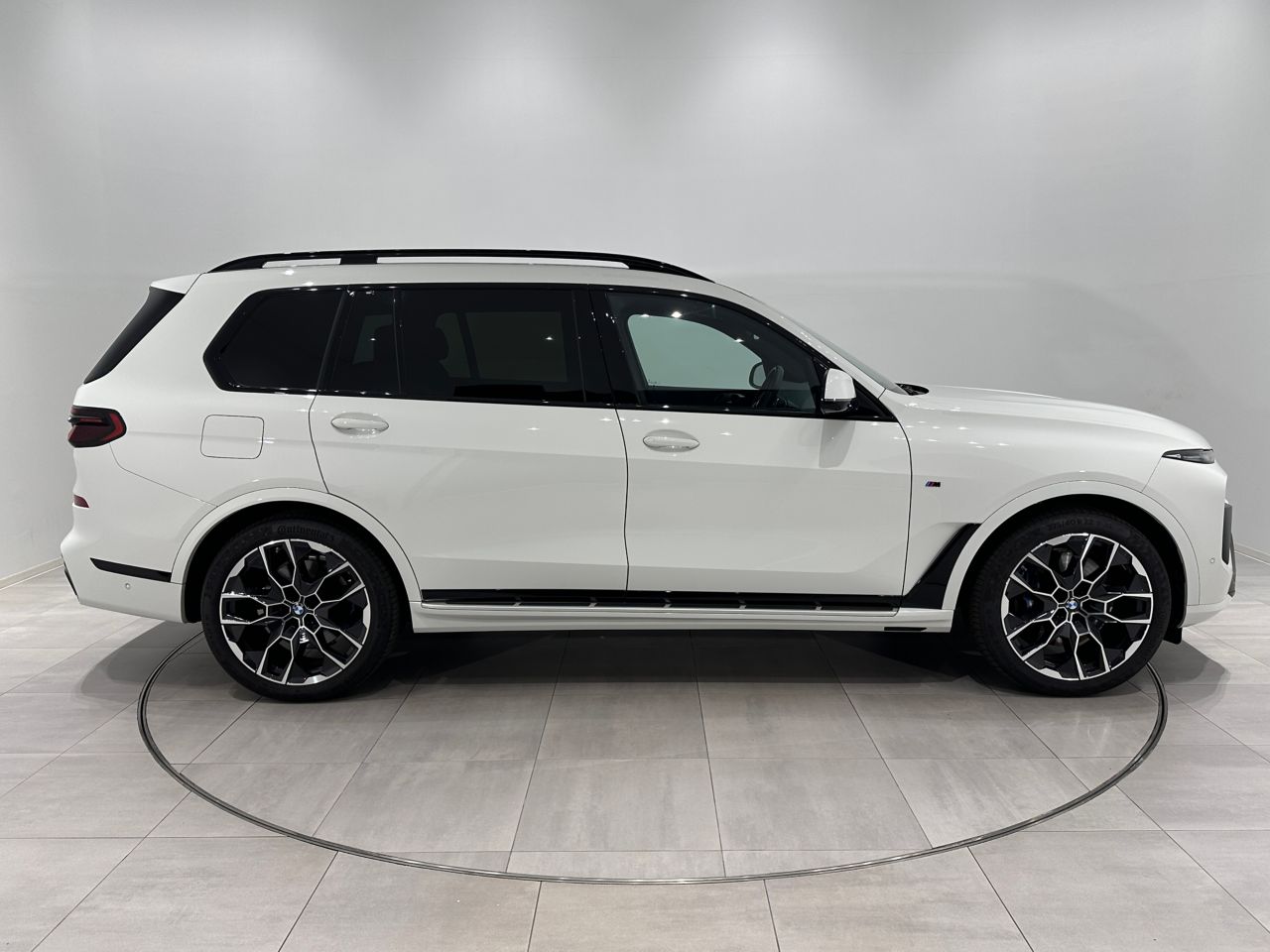 X7 xDrive40d RHD US