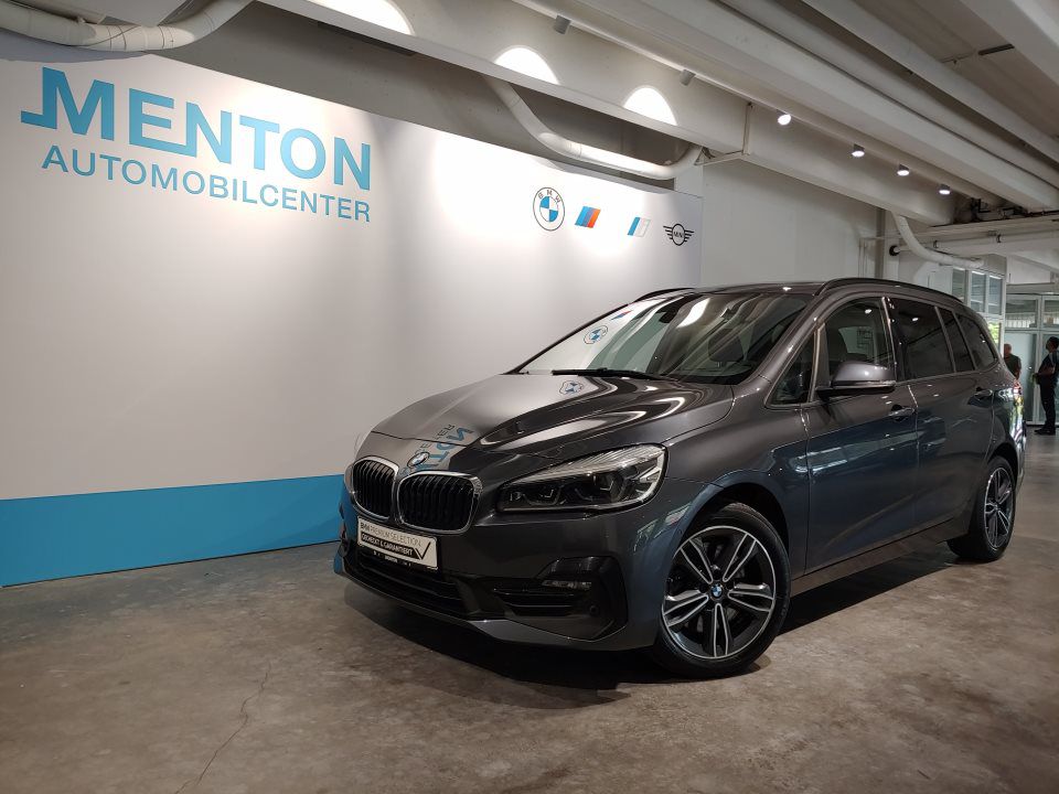 BMW 218