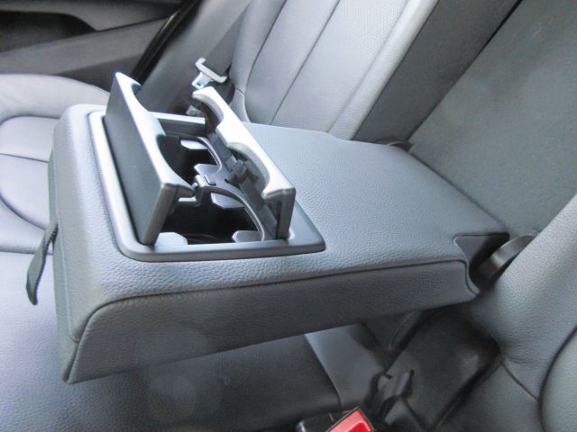 F39 X2 sDrive18i B38 1.5i SAC