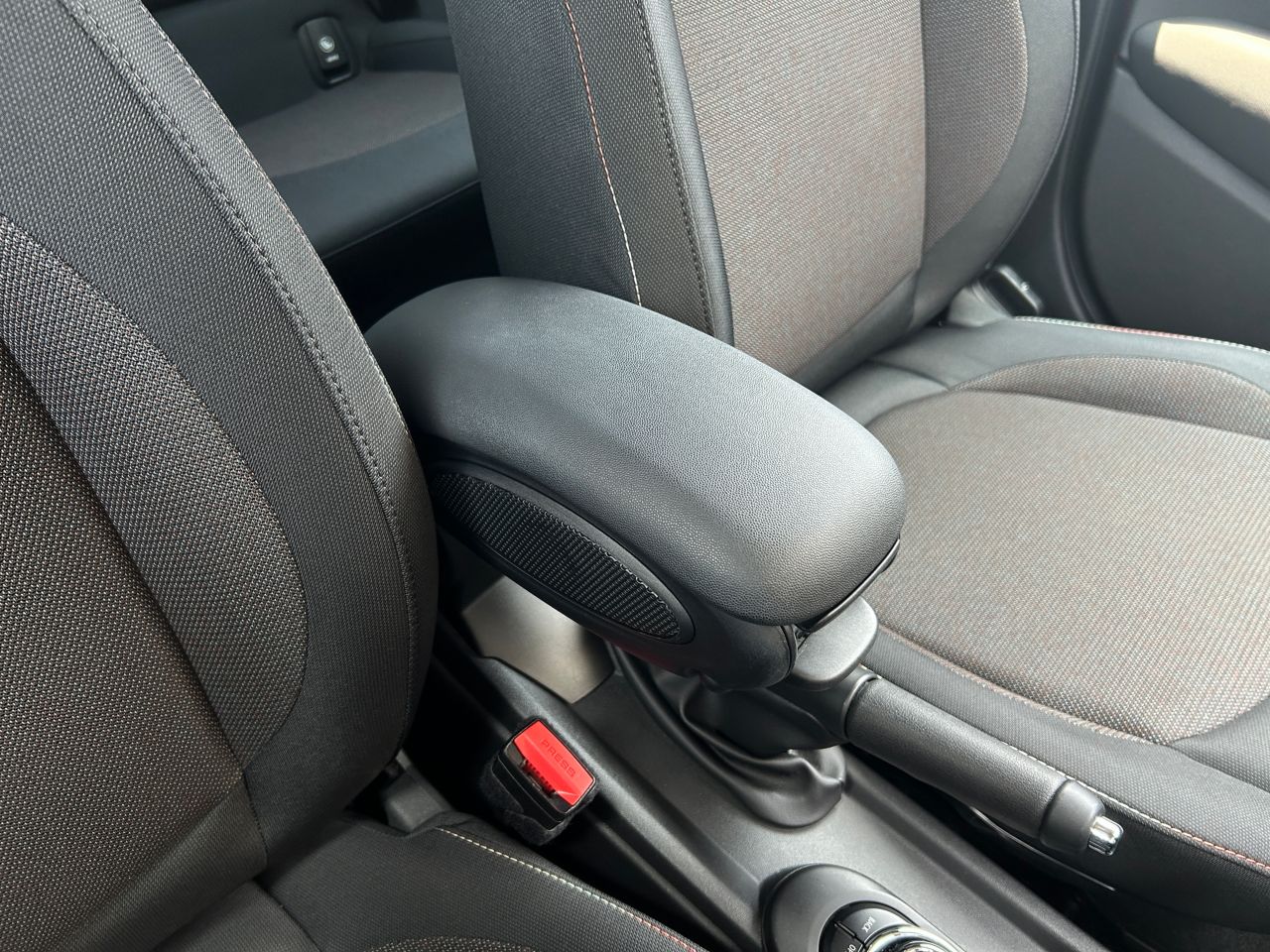 F55 MINI Cooper 5-Door Hatch LCI