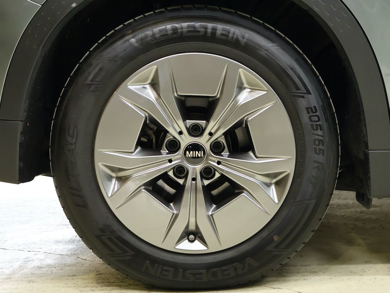 U25 MINI Countryman E