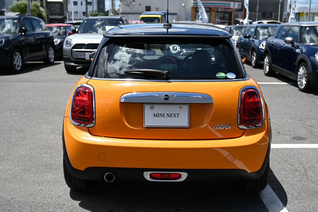 F56 MINI COOPER