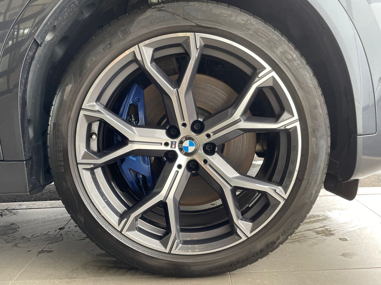 X* xDrive30d RHD