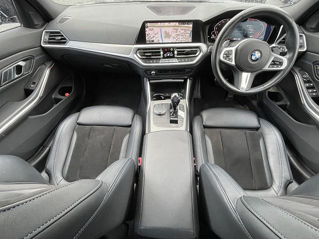 G21 320d xDrive Touring RHD