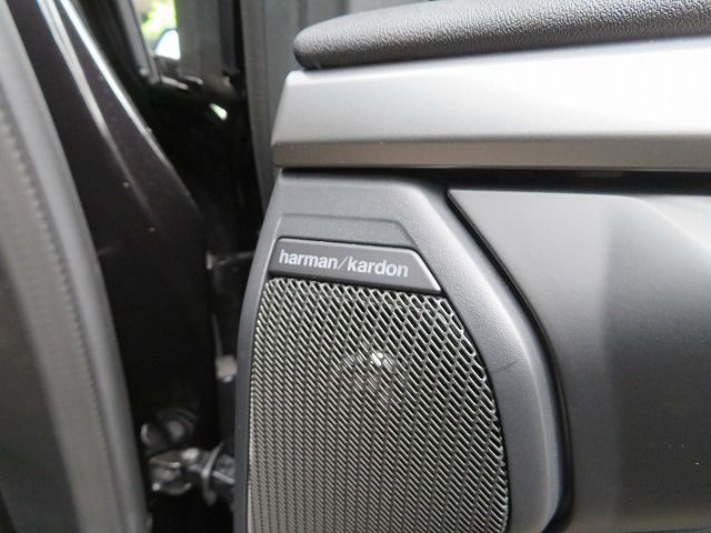 X3 M50 US