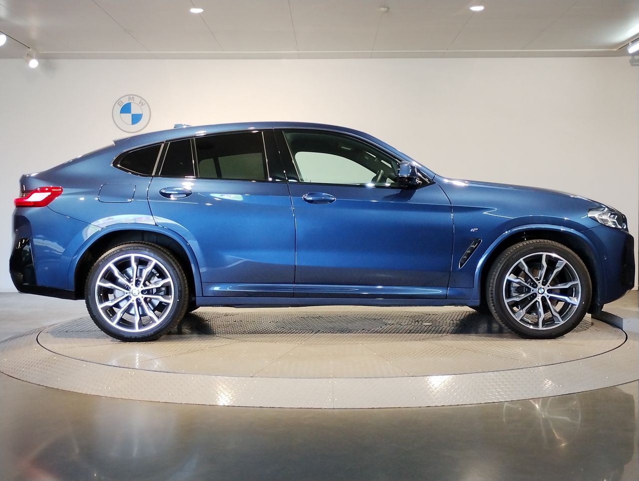 X4 xDrive20d RHD