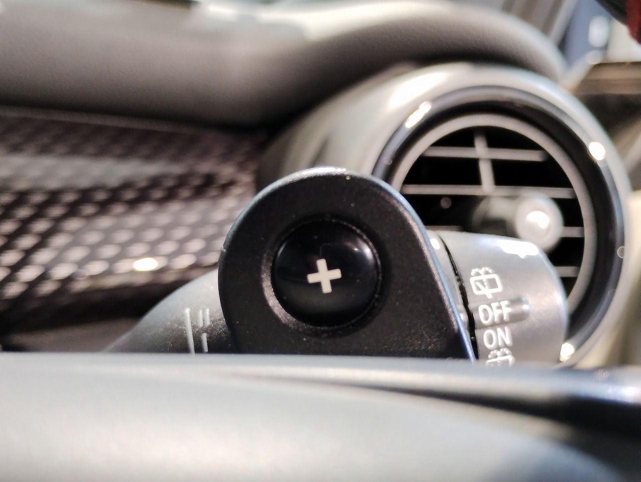 F56 COOPER S D(AT)