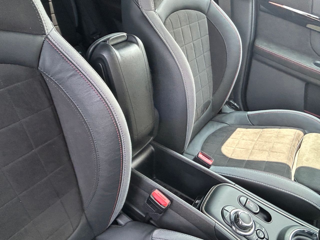 MINI John Cooper Works ALL4 Countryman RHD