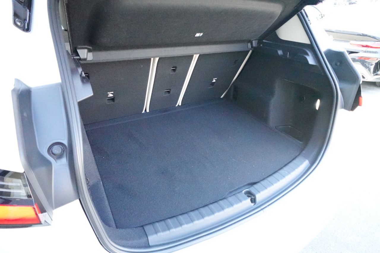 U06 218d Active Tourer B47 2.0d