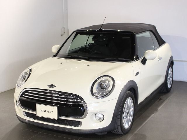 MINI CONVERTIBLE COOPER