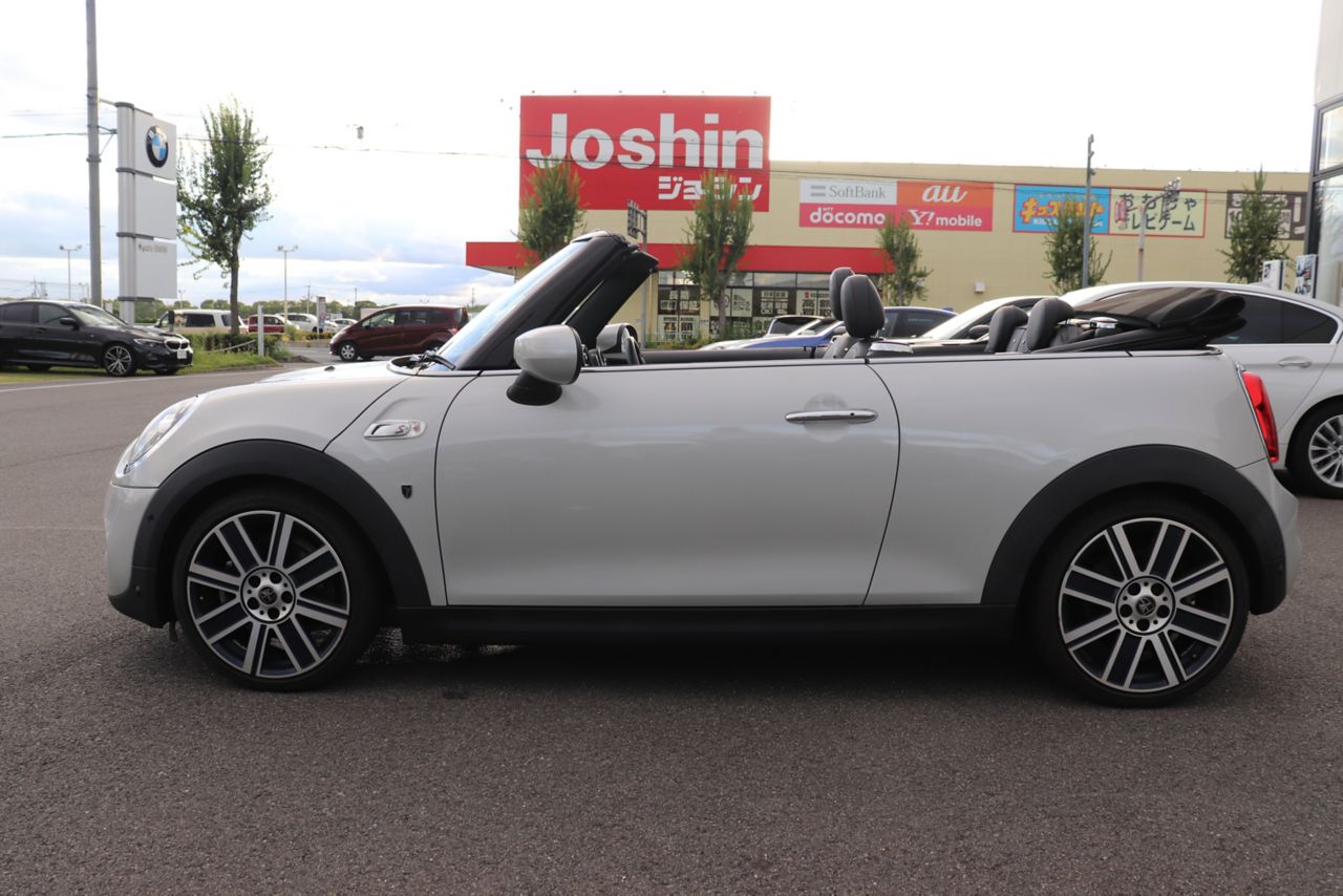 F57 MINI Cooper S Convertible LCI