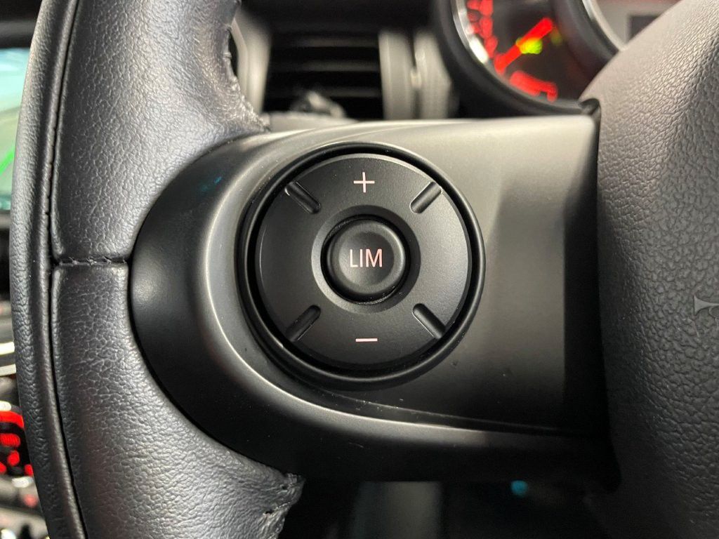 F55 MINI Cooper 5-Door Hatch LCI