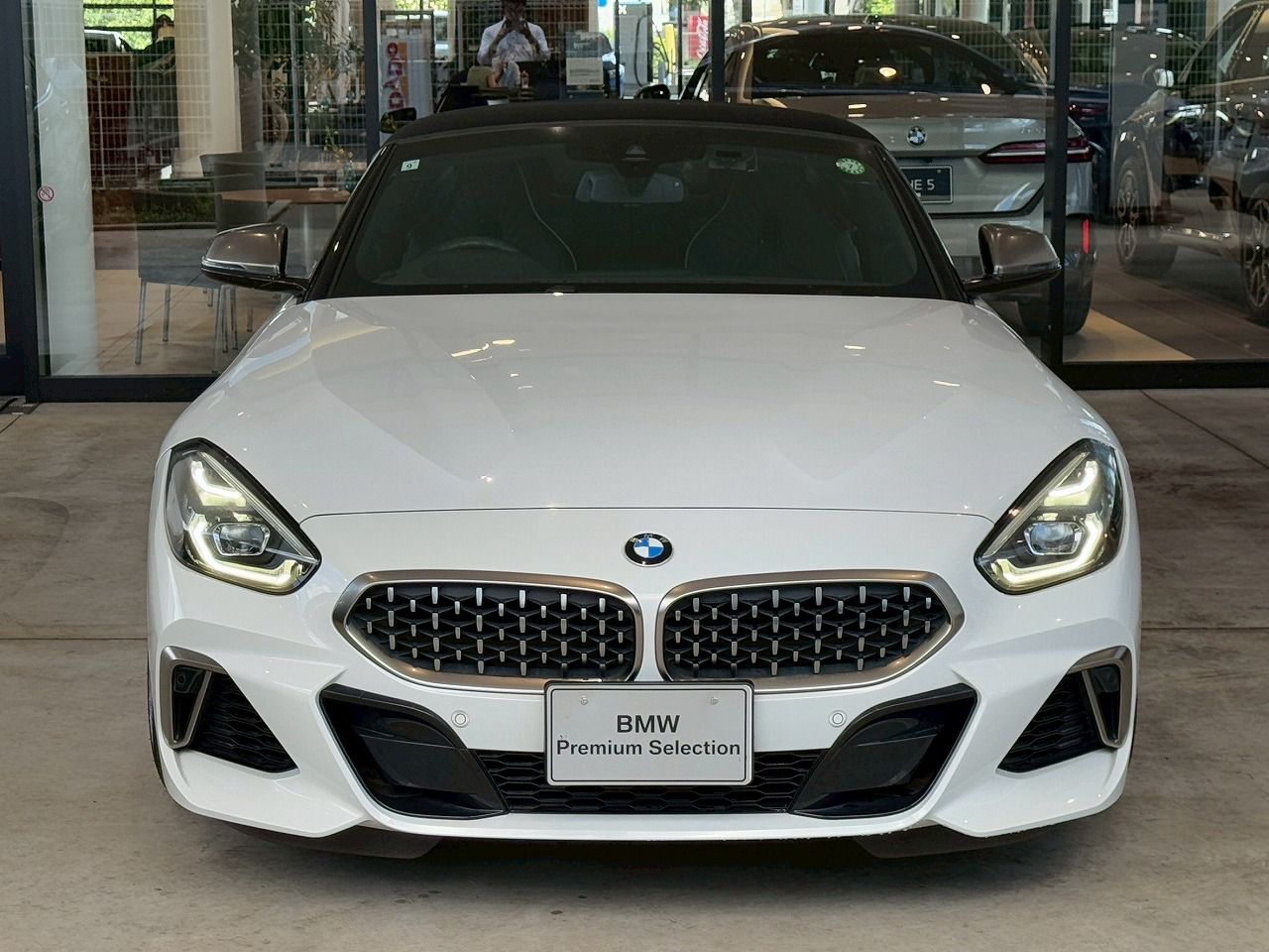 G29 Z4 M40i RHD