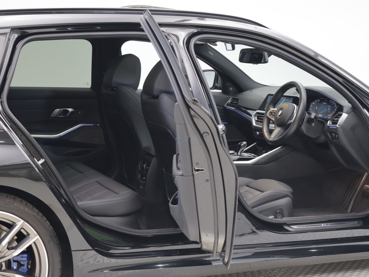 G21 M340i xDrive RHD