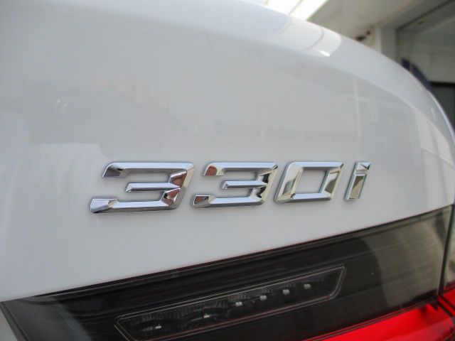 330i Berline RHD