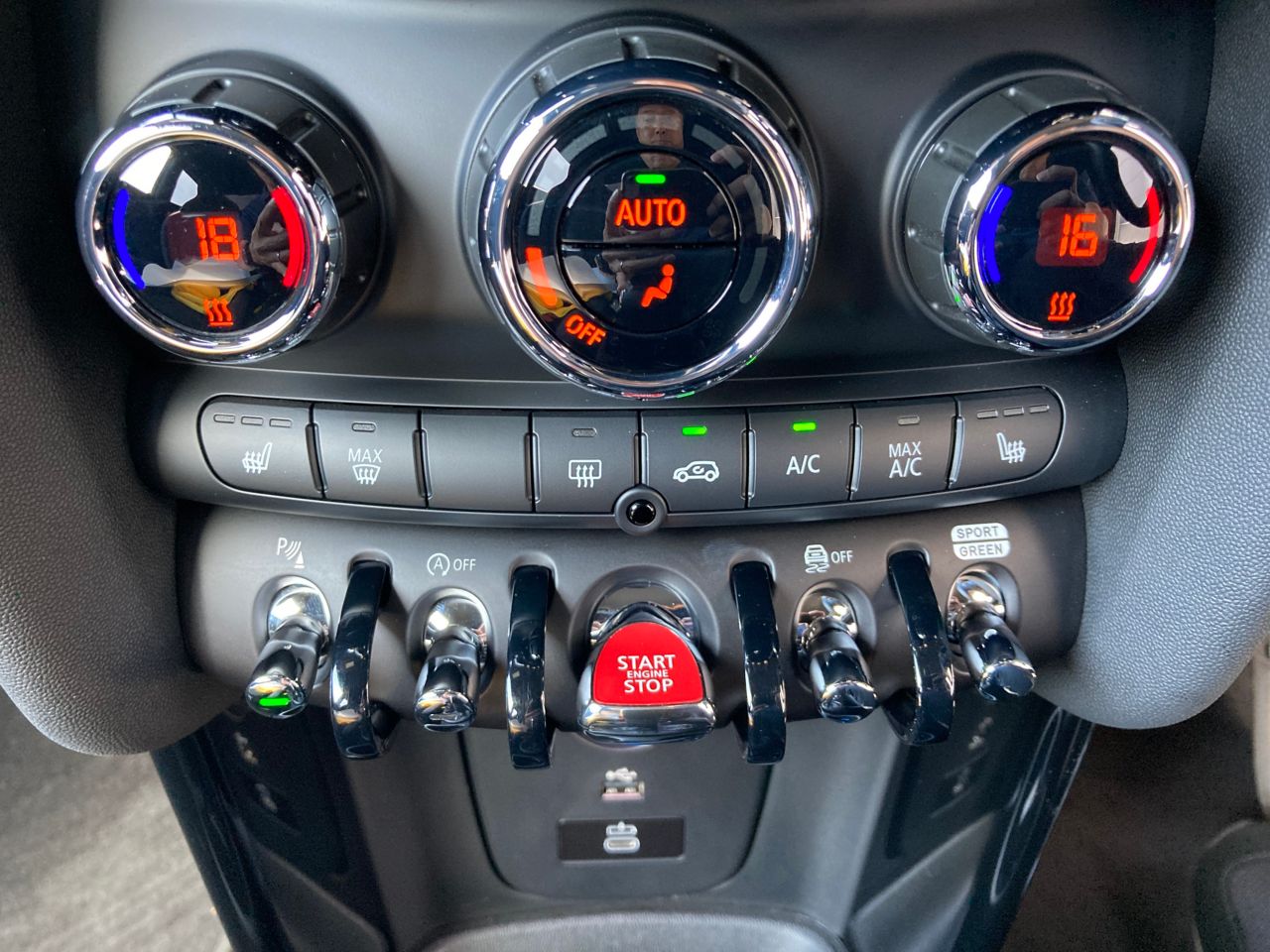 MINI JCW 3 Dr