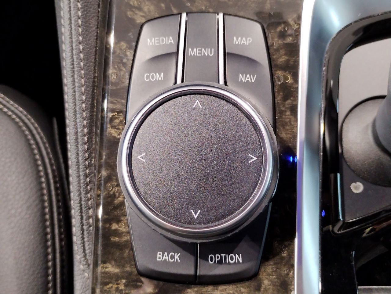 530I