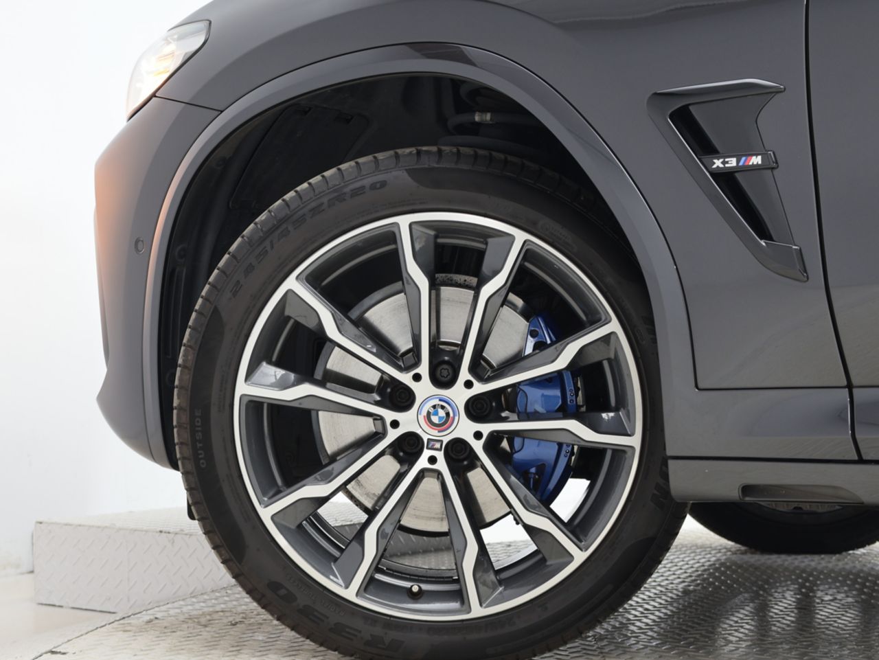 G01 X3 M40i RHD LCI ZA