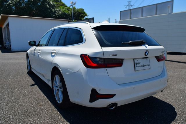 G21 320d xDrive Touring RHD