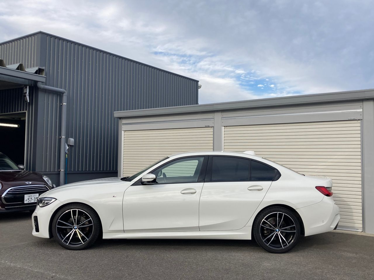 G20 320d xDrive RHD Saloon