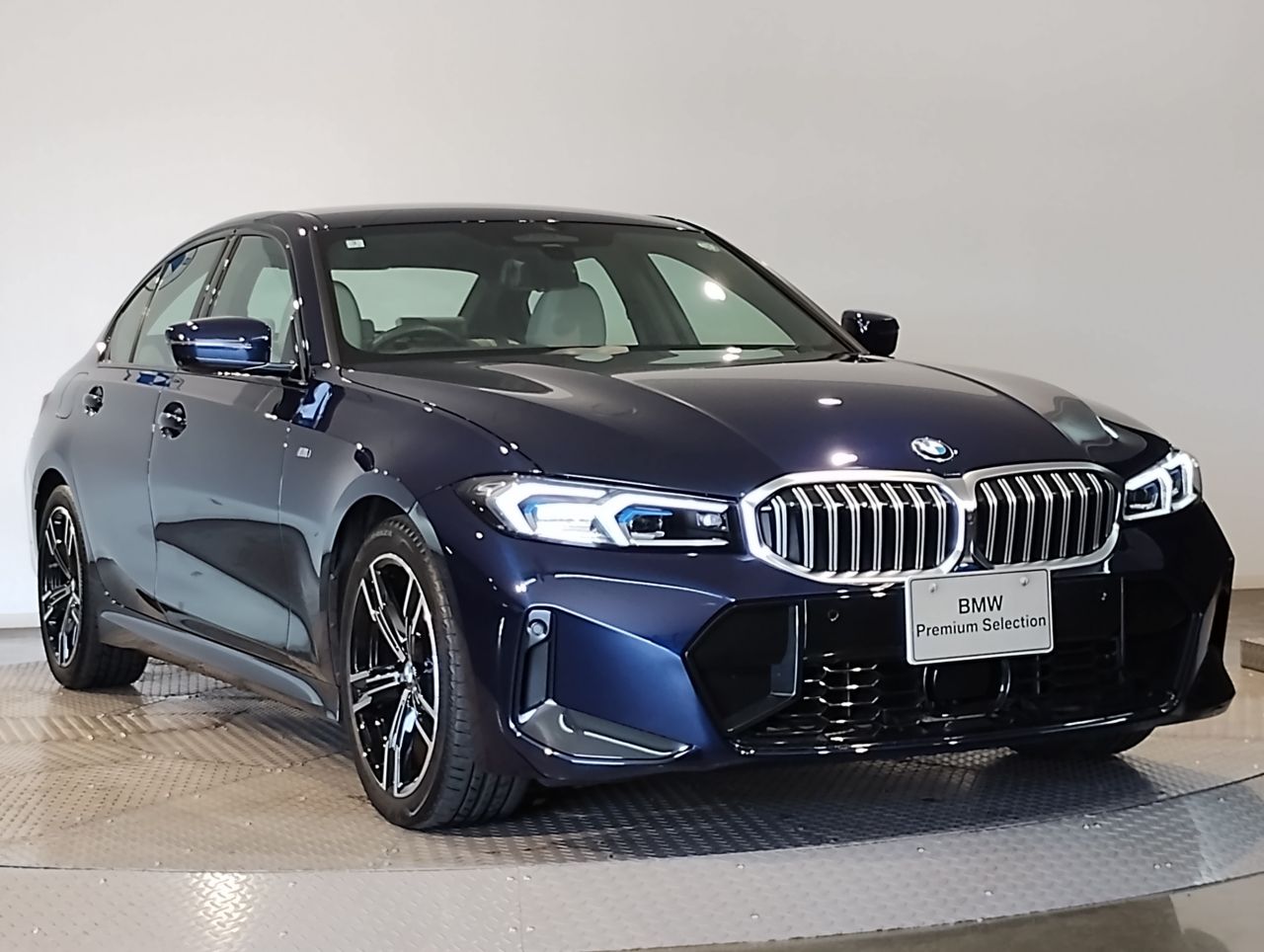 320d xDrive Berline RHD