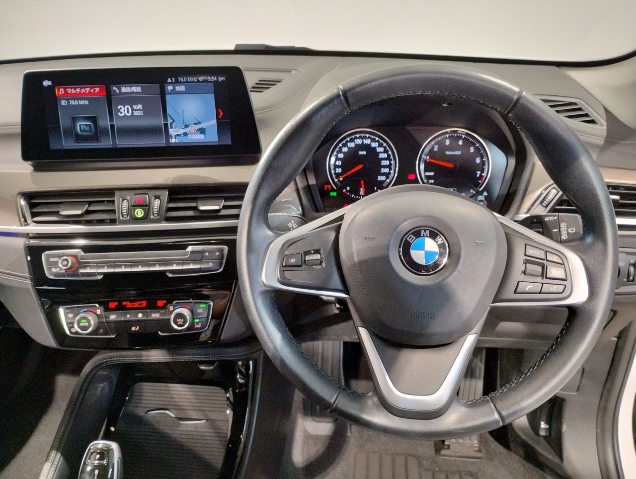 X1 sDrive18i RHD
