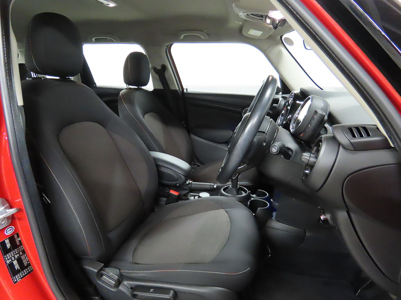 F55 MINI Cooper 5-Door Hatch LCI