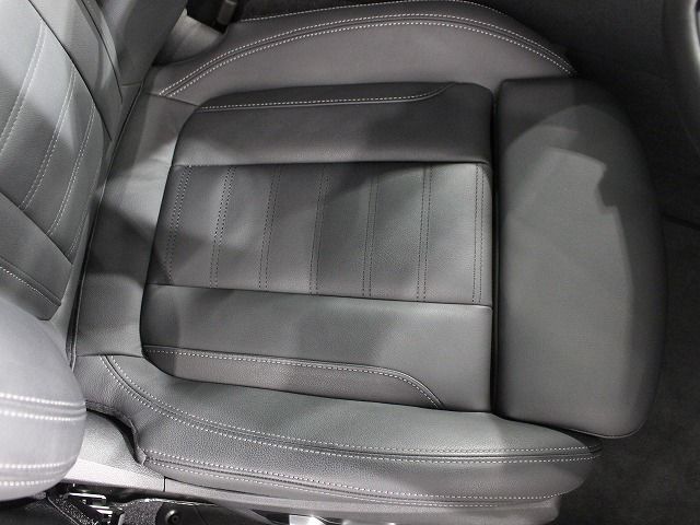 G26 420d xDrive Gran Coupe RHD
