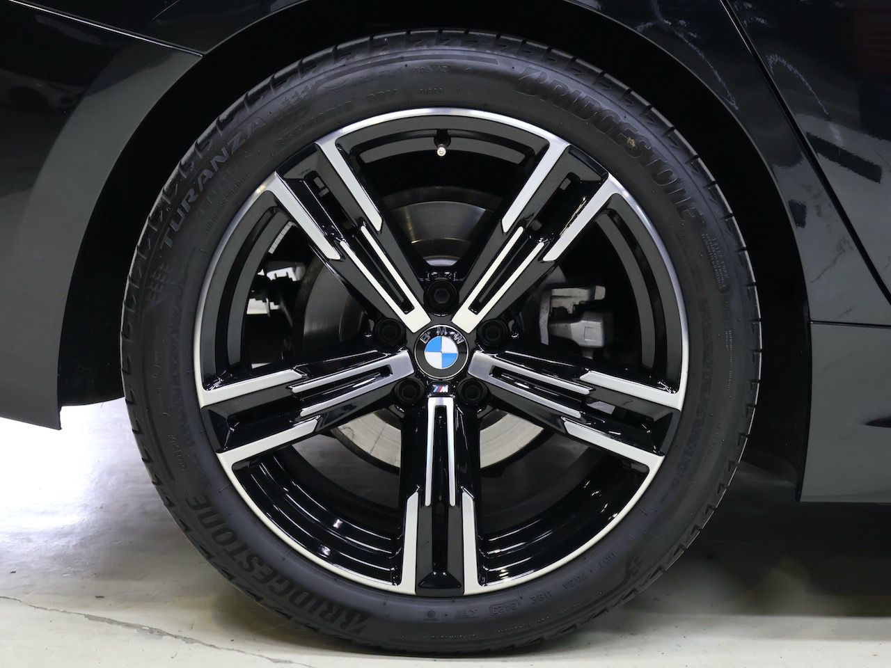320d xDrive Berline RHD