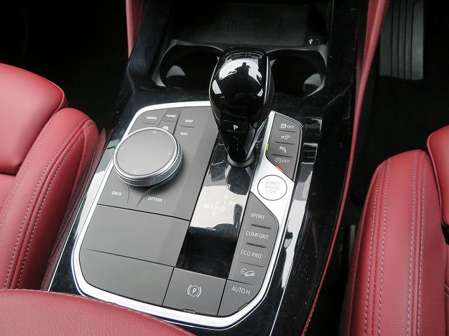 X4 xDrive20d RHD