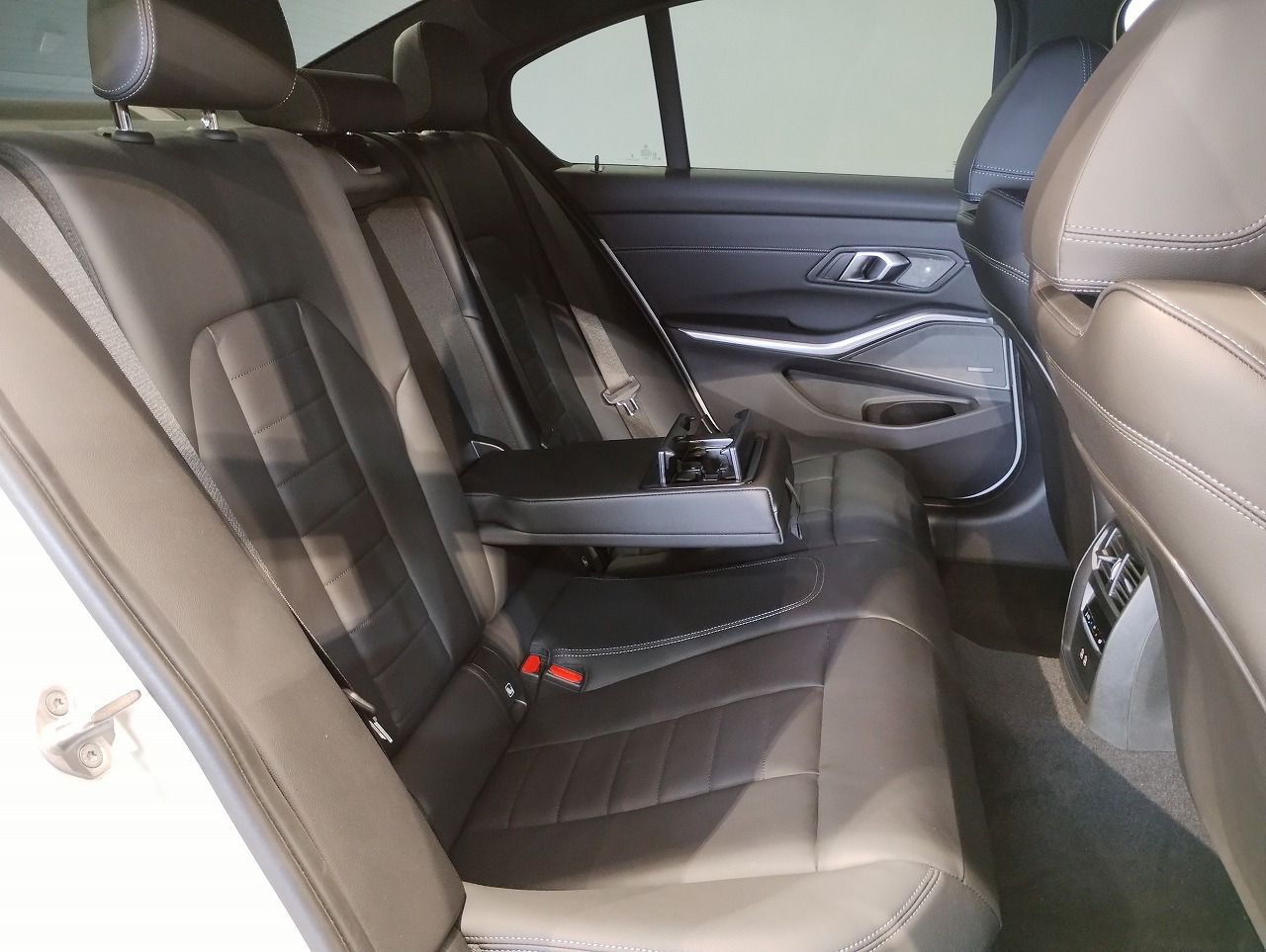 G20 M340i xDrive Saloon LCI RHD MX