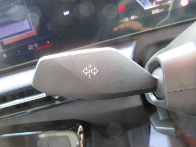 iX2 xDrive30 MSP