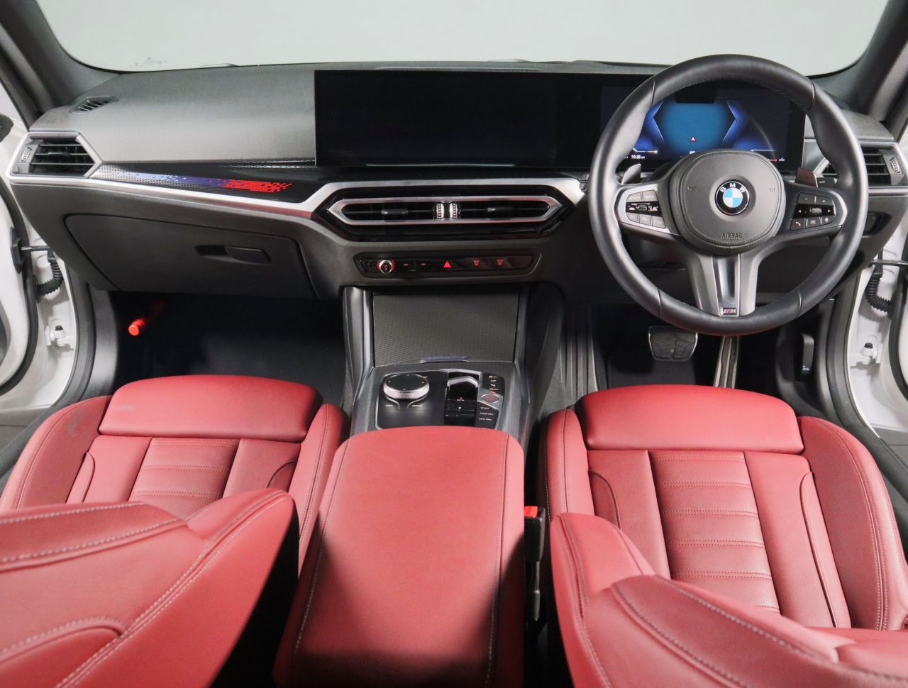 G42 220i Coupe