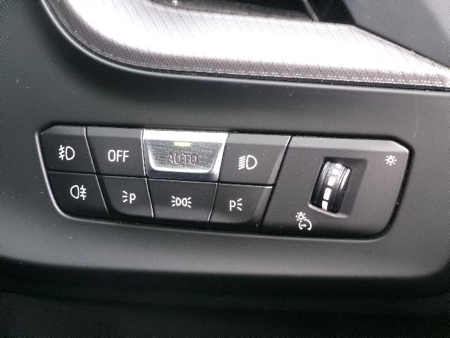 F40 118d Sports Hatch 5-door B47 2.0d