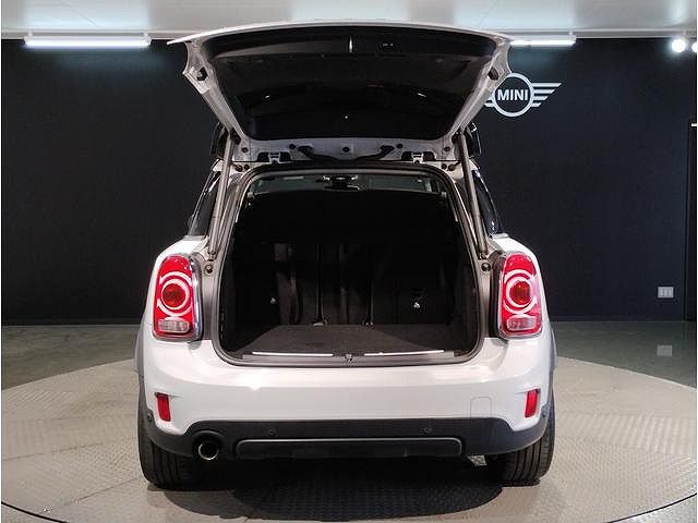 F60 MINI Cooper Countryman