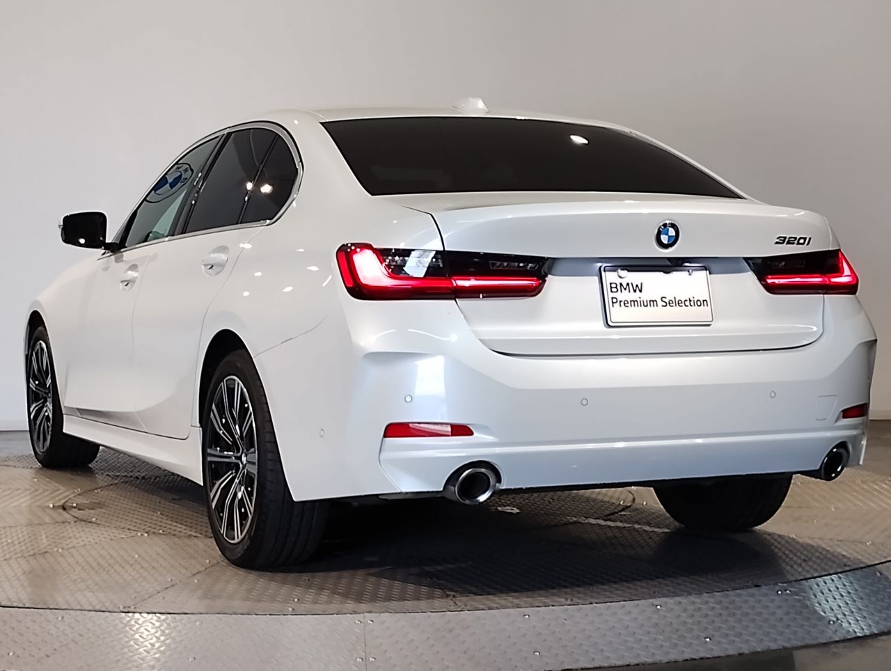 G20 320i Saloon LCI RHD MX