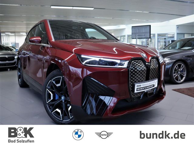 iX xDrive50