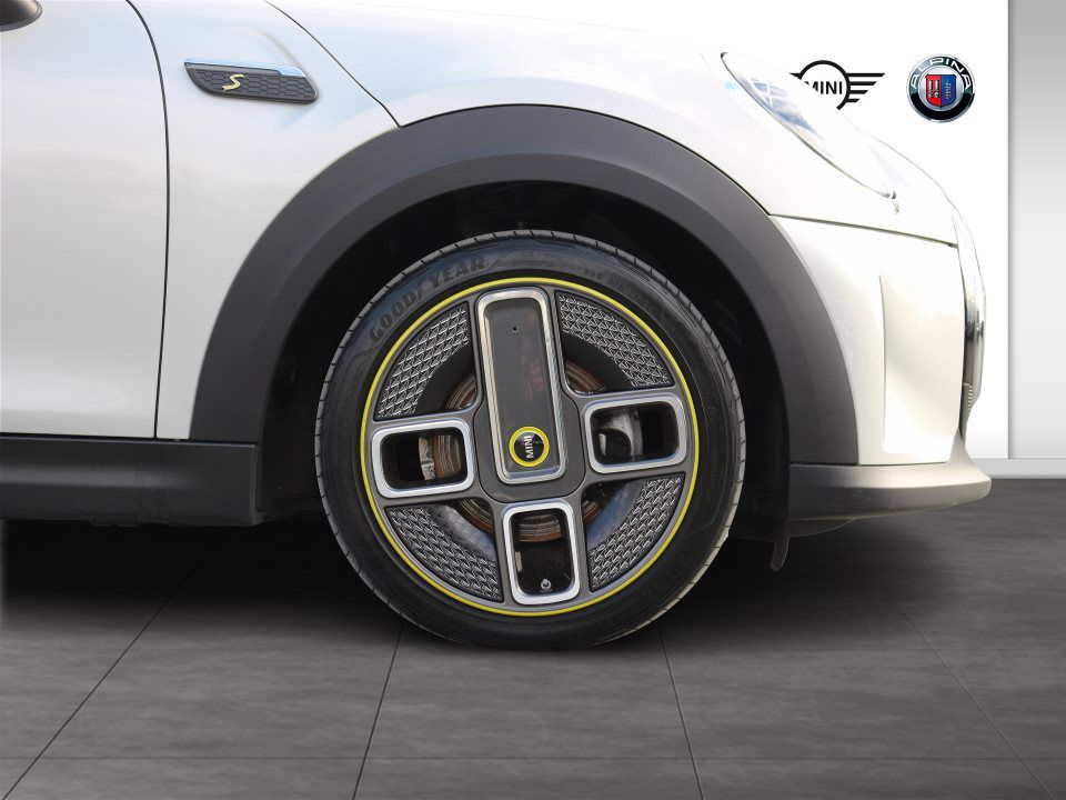MINI Cooper SE
