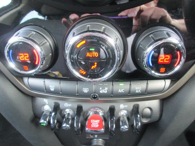 MINI CROSSOVER COOPER D