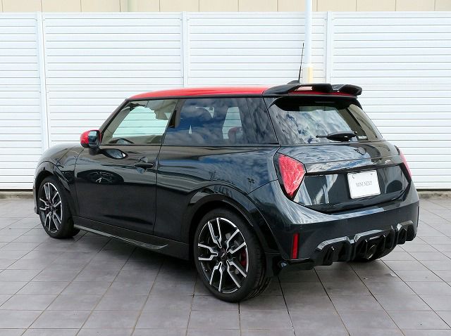 F66 MINI John Cooper Works