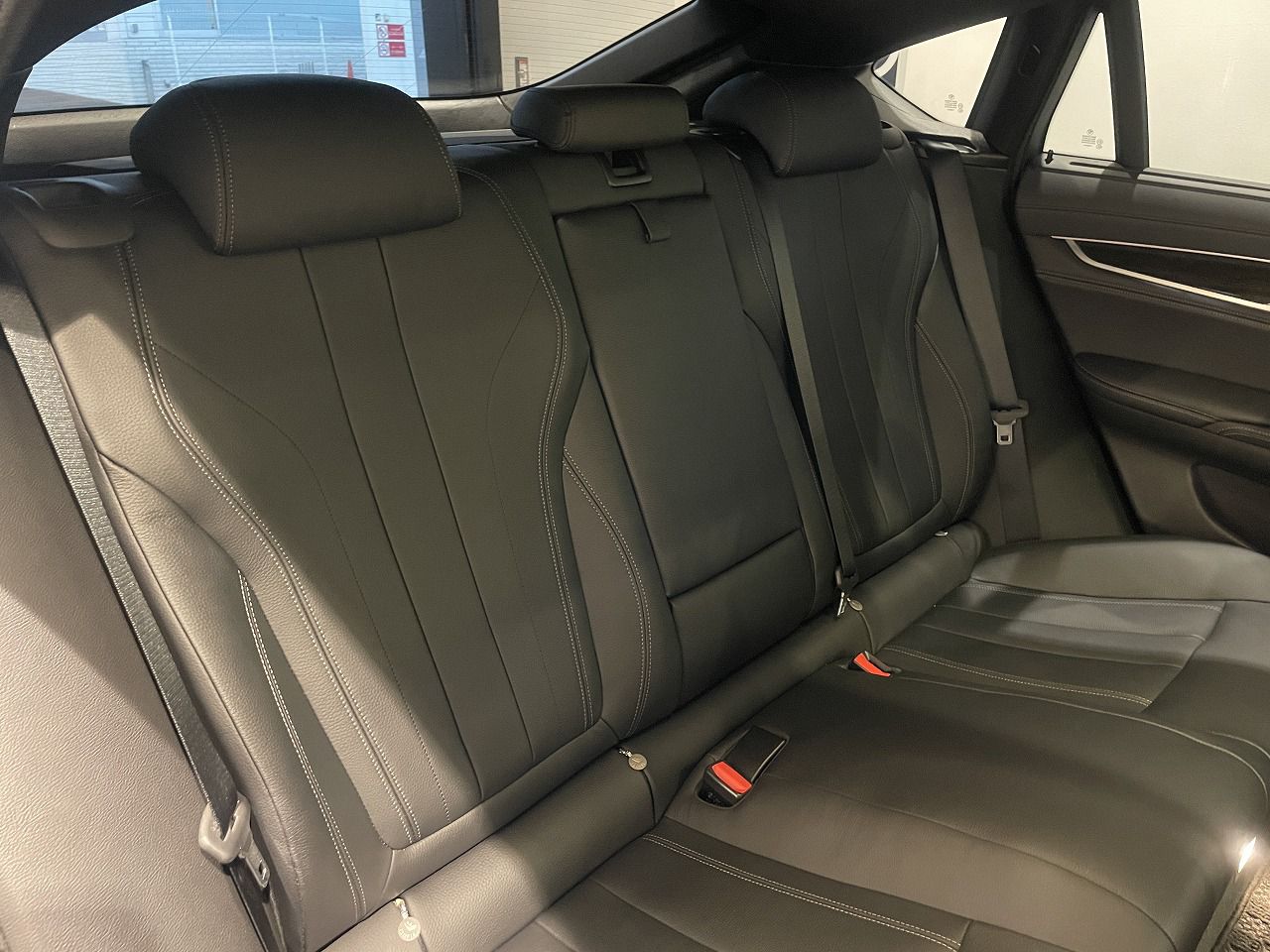 X6 XDRIVE 50I RHD