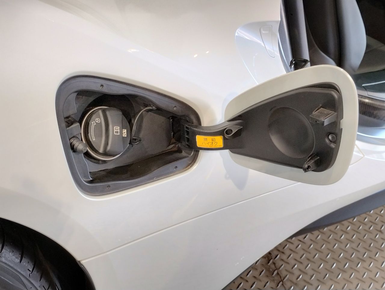 I12 i8 Coupe LCI B38 1.5i