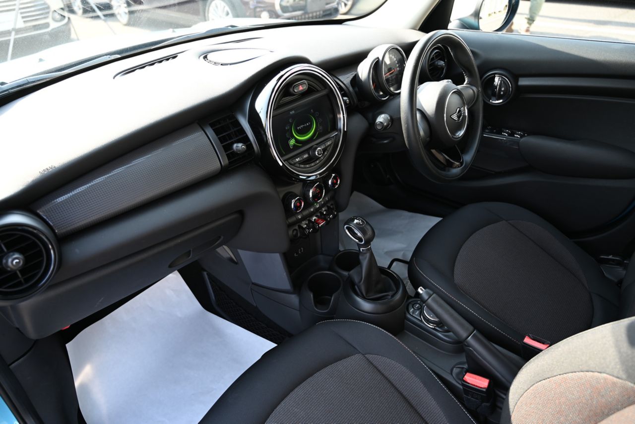 F55 COOPER