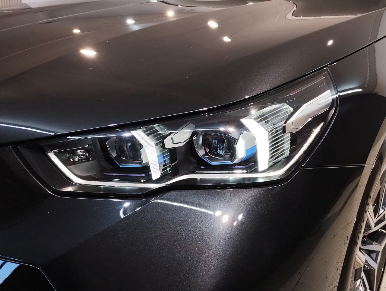 BMW i5 eDrive40 Sedan RHD