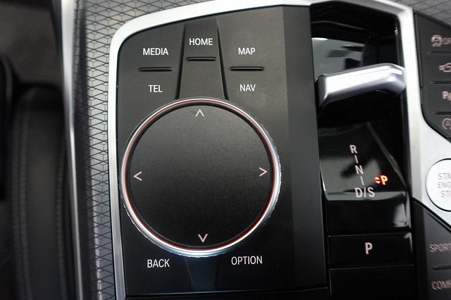 G20 320i Saloon LCI RHD MX