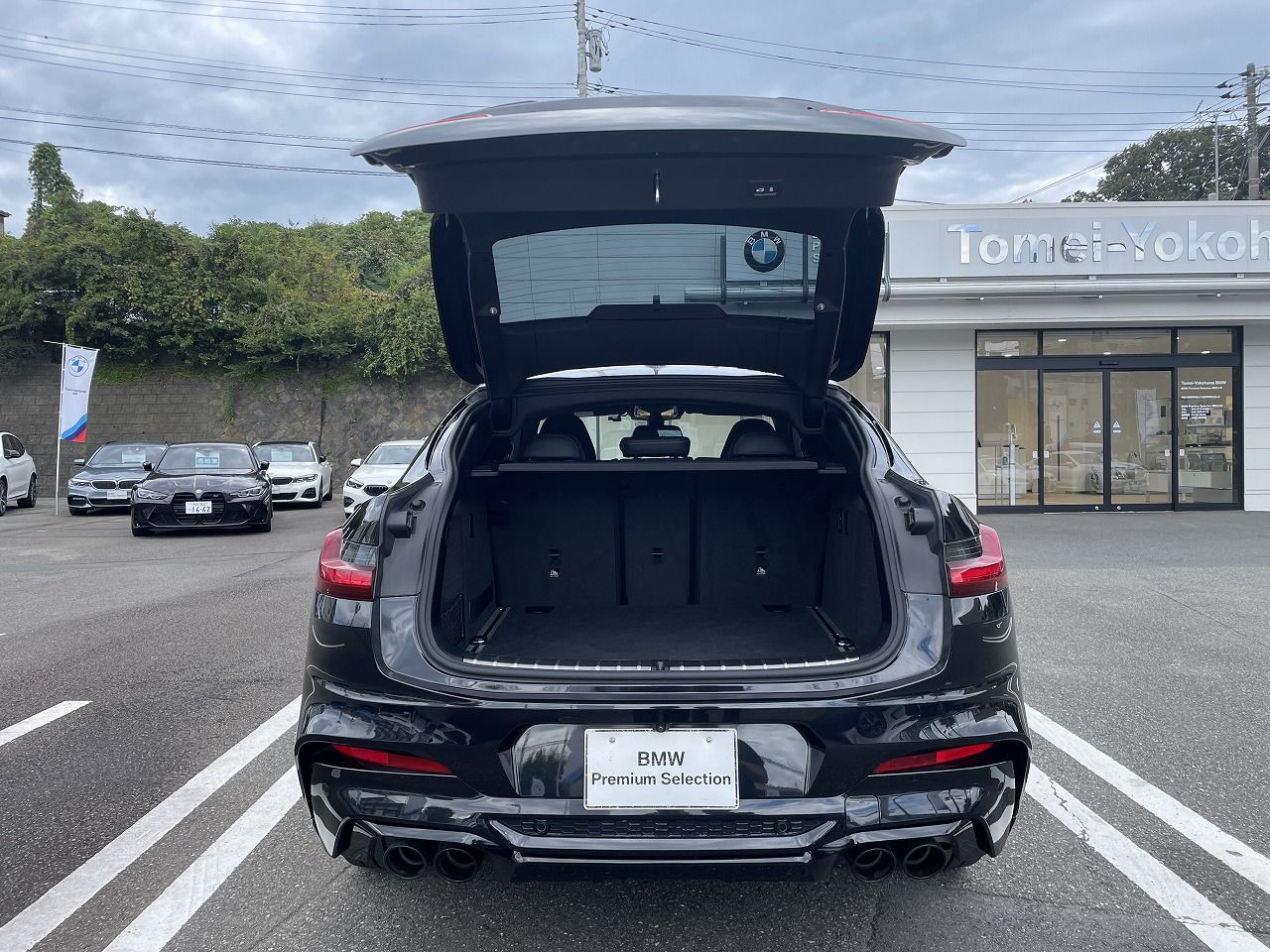 X4 M RHD